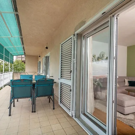 Apartments Fani Trogir Exterior foto