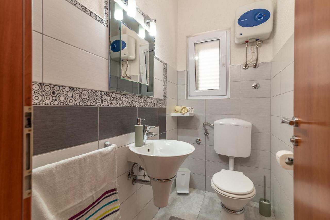 Apartment Fani *