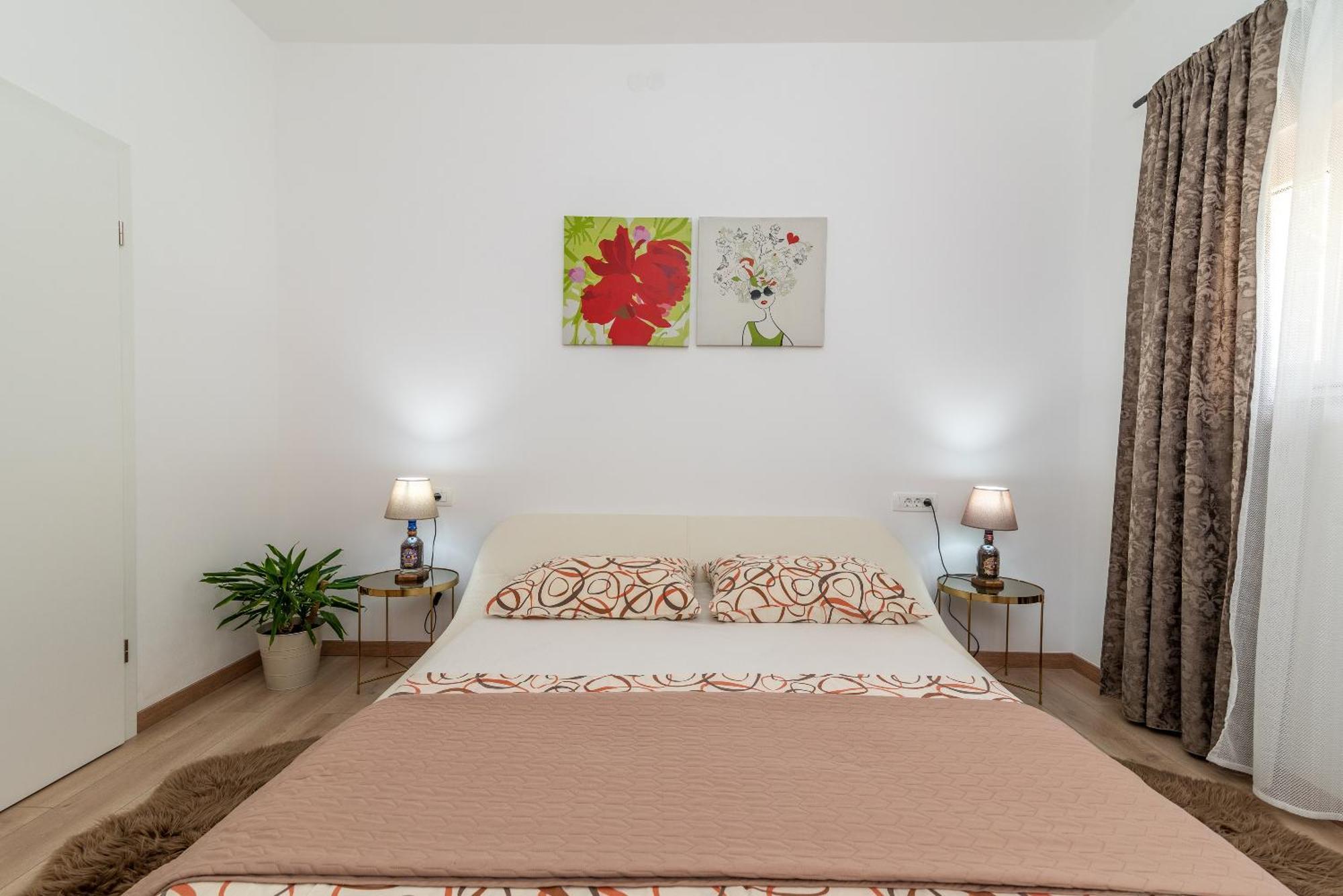 Apartment Fani *